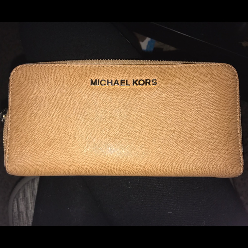 Brown Michael Kors Wallet